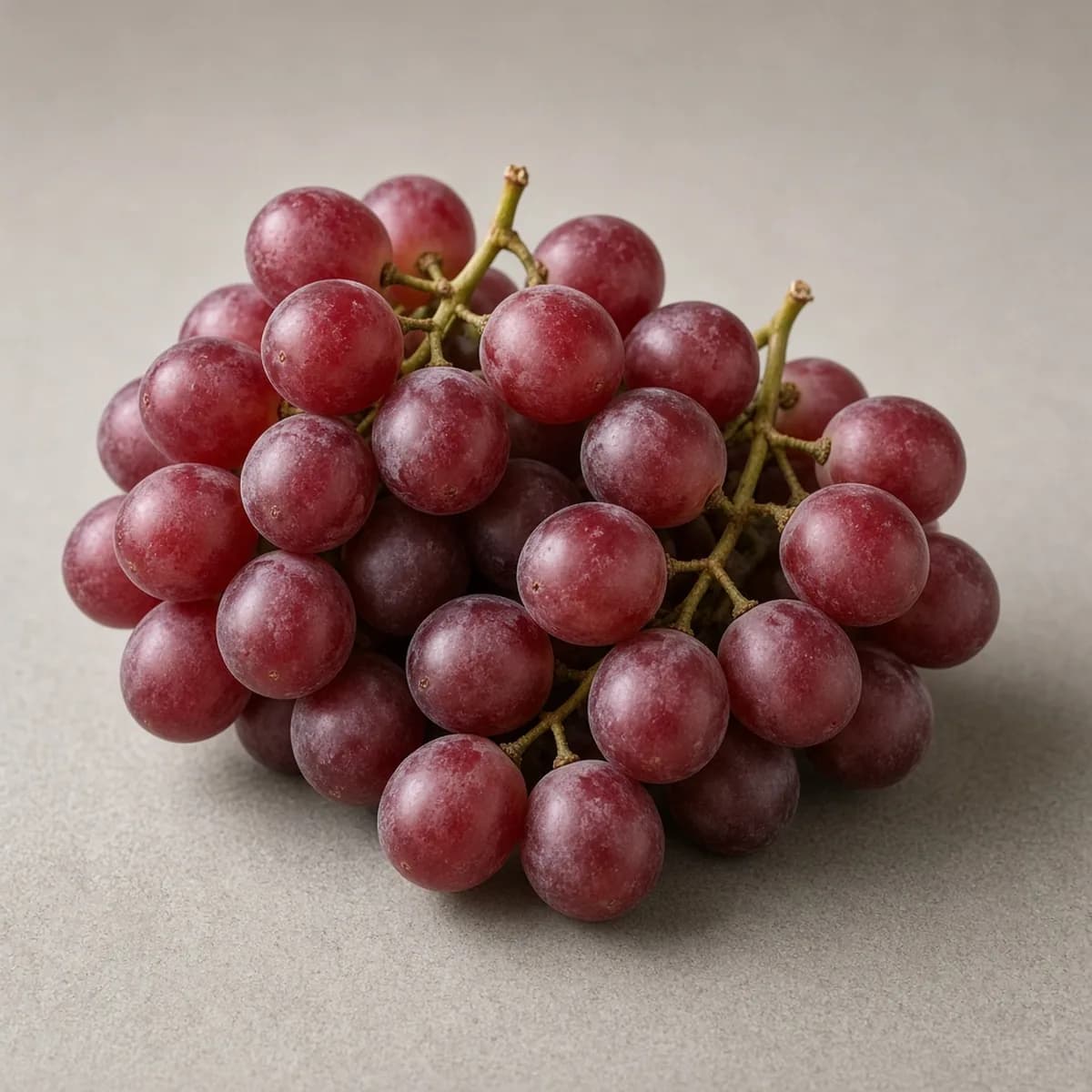 Red grapes, raw