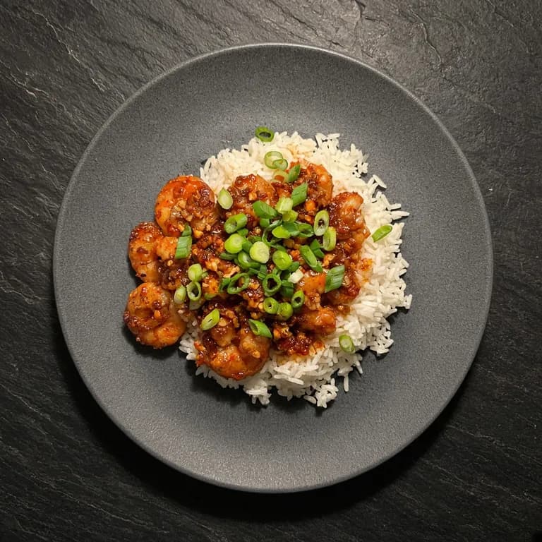 Garlic-chili shrimp with scallions
